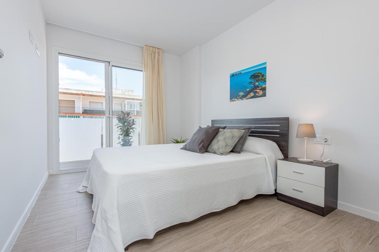 M A R I V E N T Suite With Bathroom And Terrace 50 M2 Rosas Exterior foto